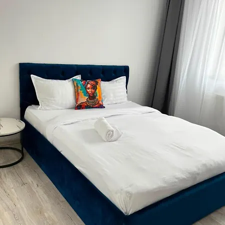 Bloom Apartment *